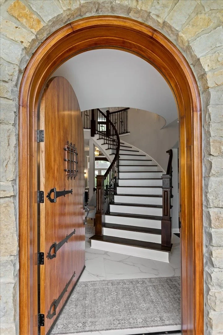 Photo of 1021 Linden Lane