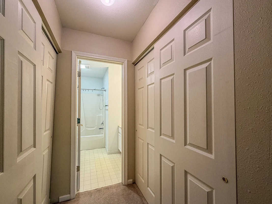 Photo of Unit 201 at 2404 Windward Boulevard