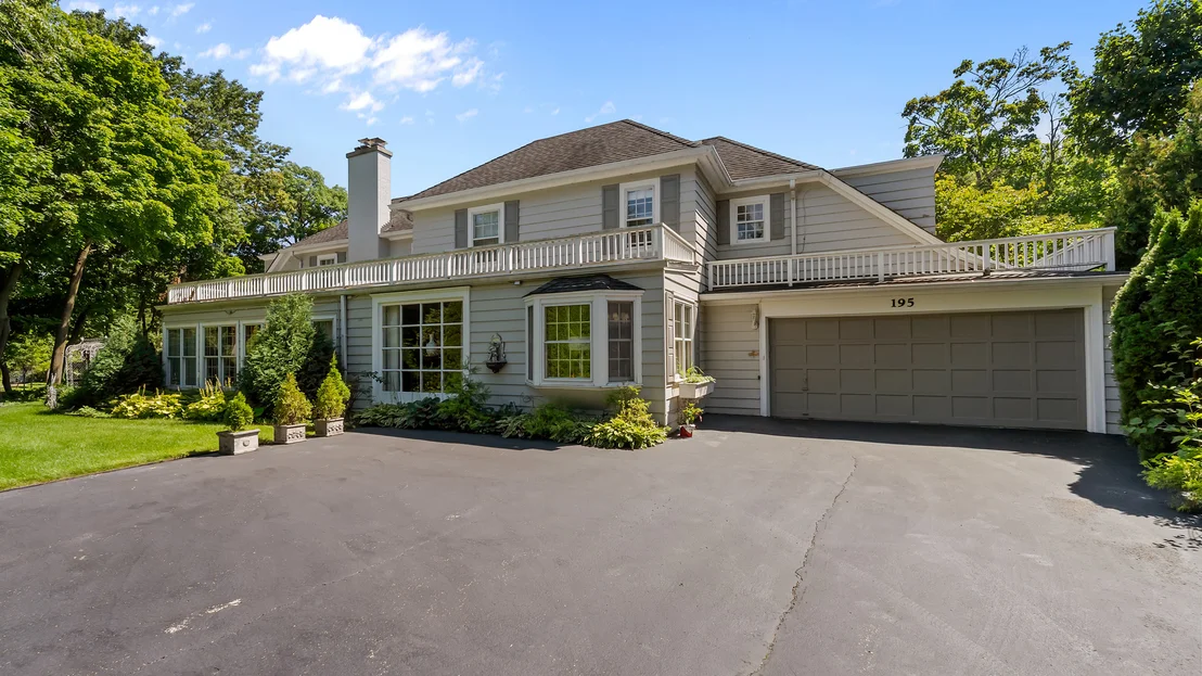 Photo of 195 Maple Hill Road