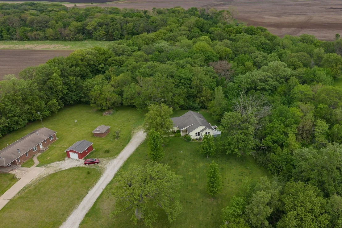Photo of 2662 Evans Road