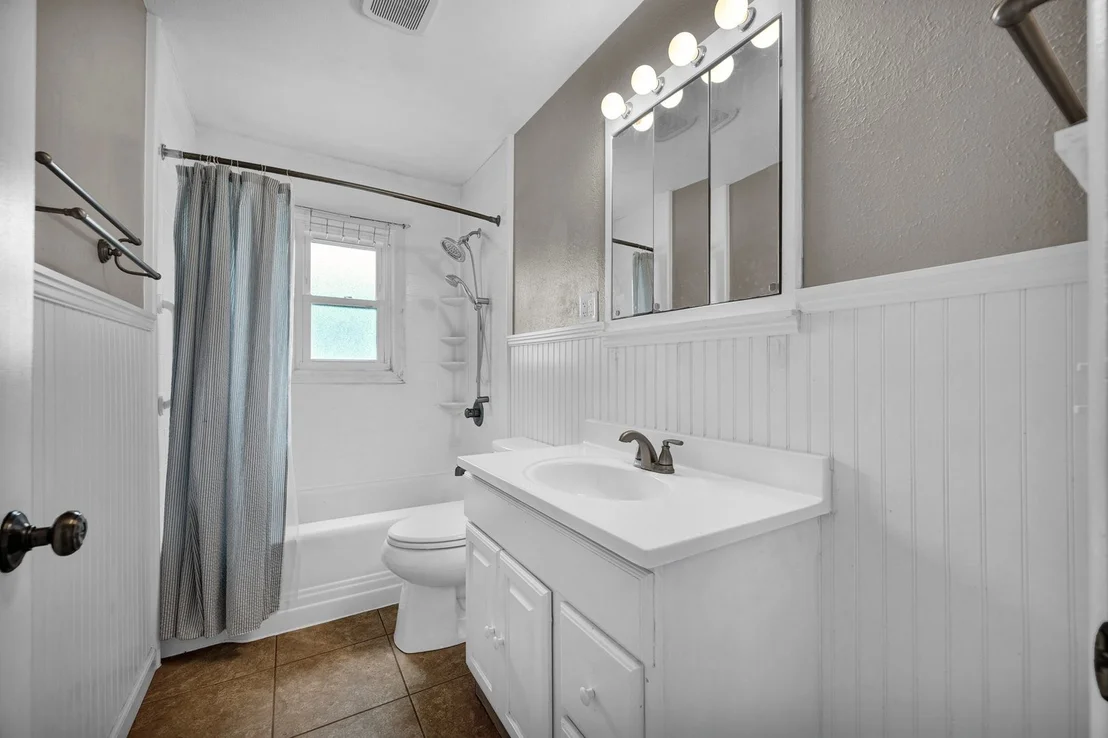 Photo of 113 Conley Circle
