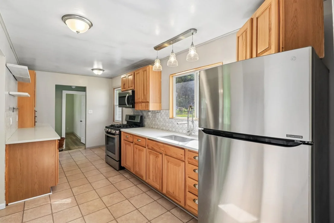 Photo of 79 Eagle Point Road