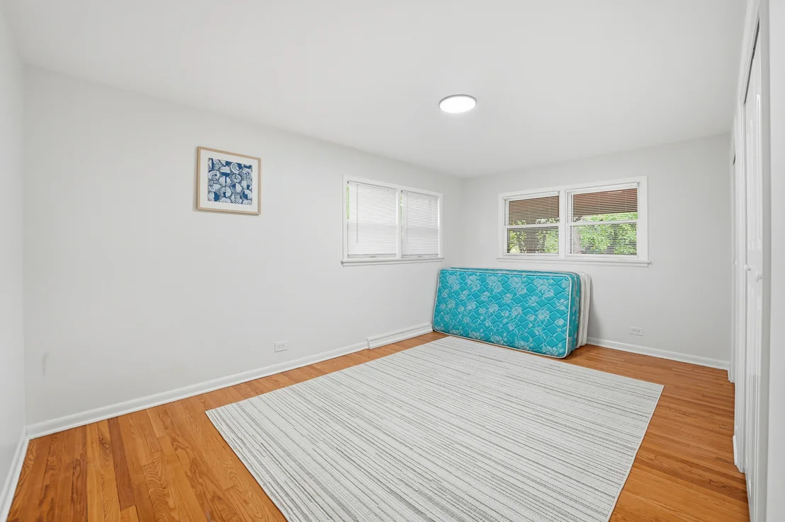 Photo of 2401 Rohlwing Road