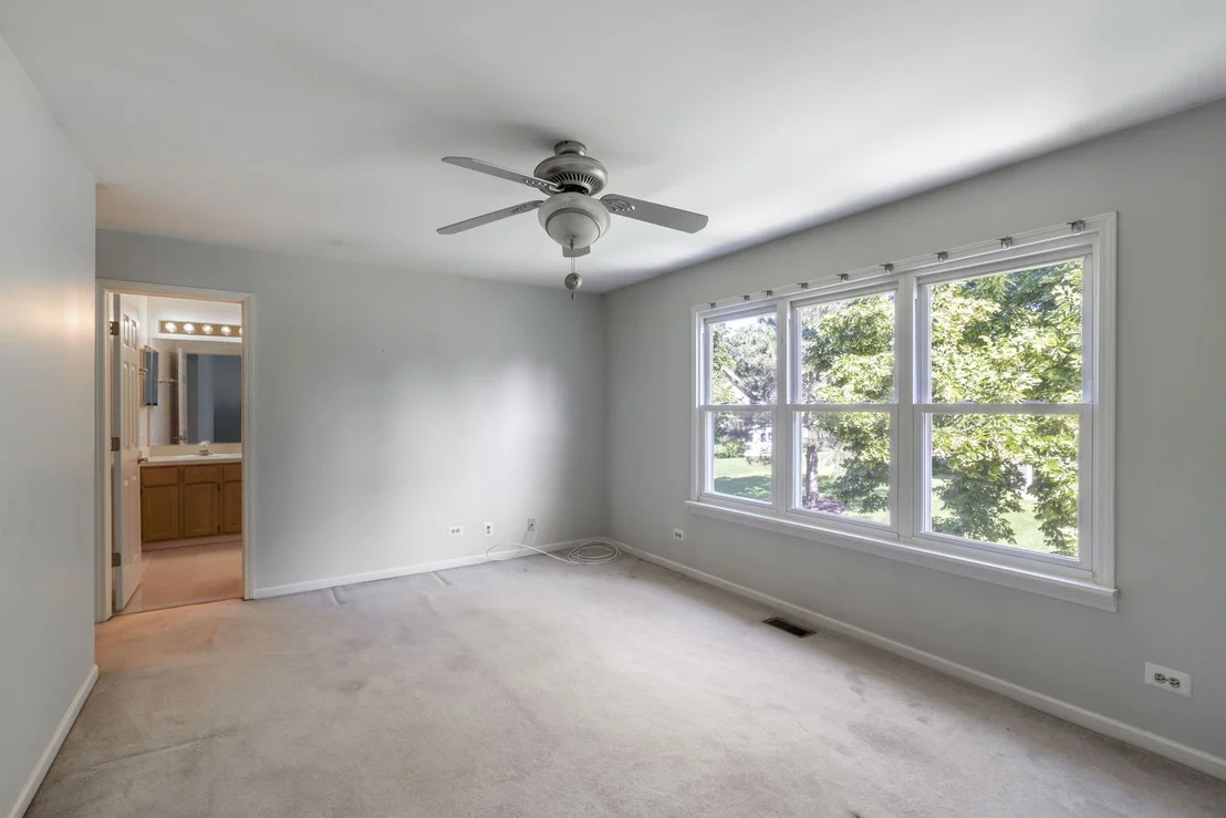 Photo of 1059 Ridgefield Circle