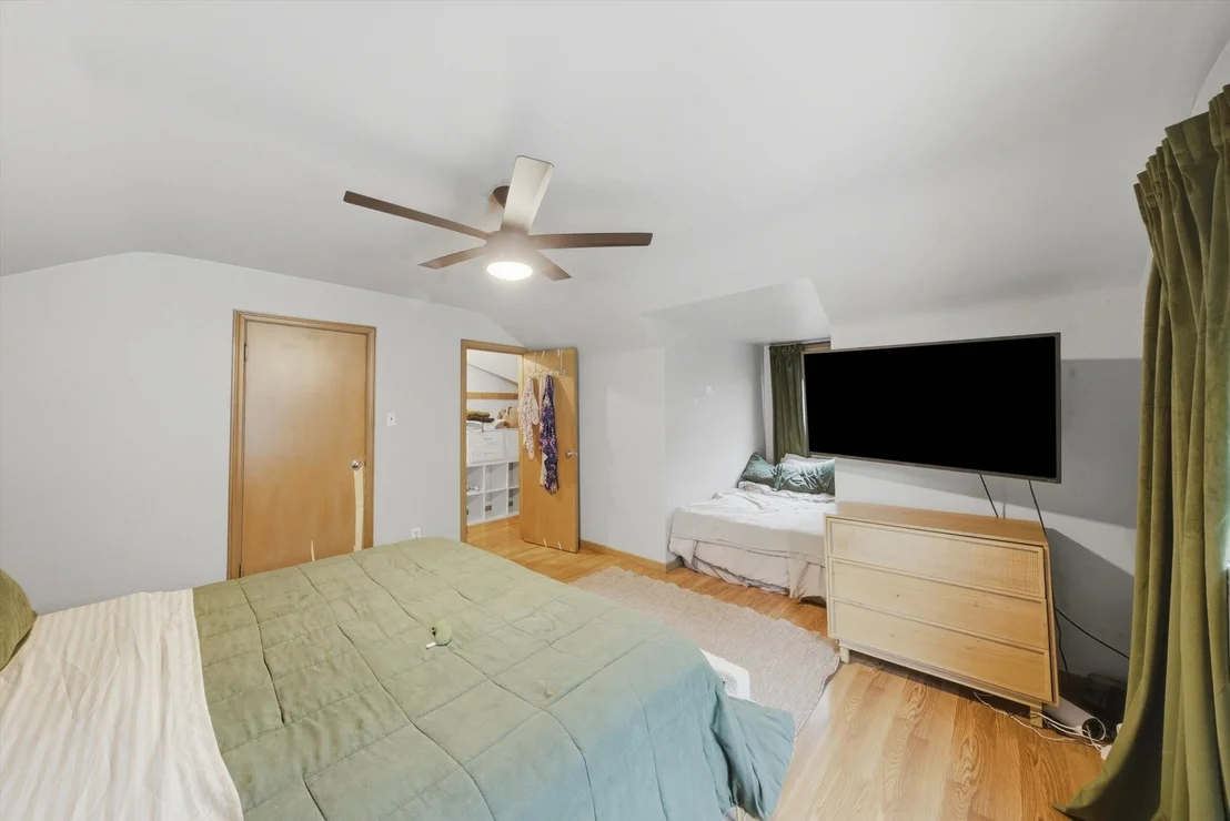 Photo of 390 Bartram Road