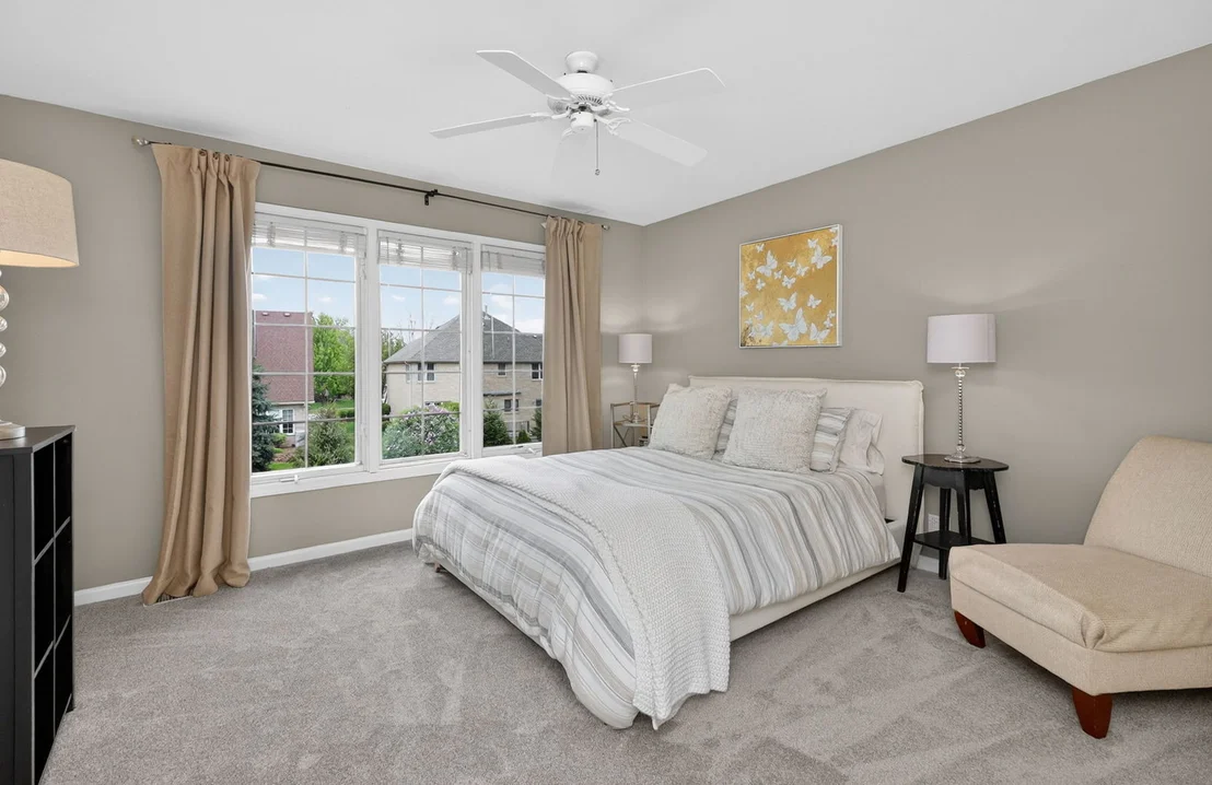 Photo of 1376 Chapman Drive