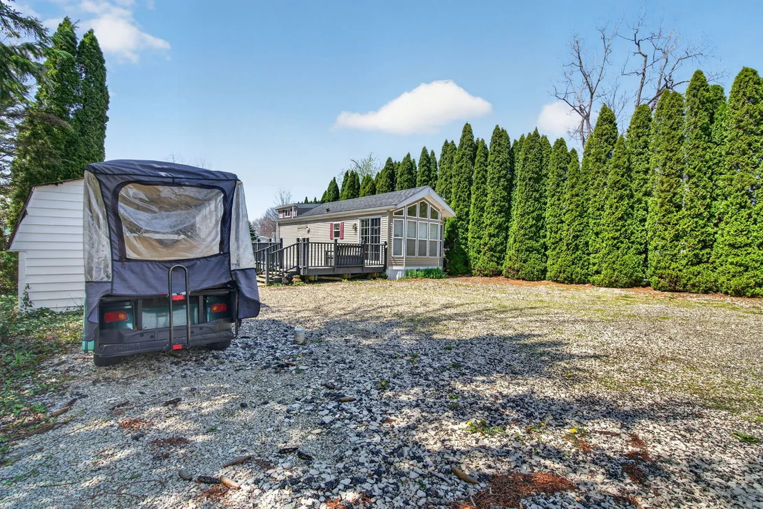 Photo of 219 Largemouth Lane