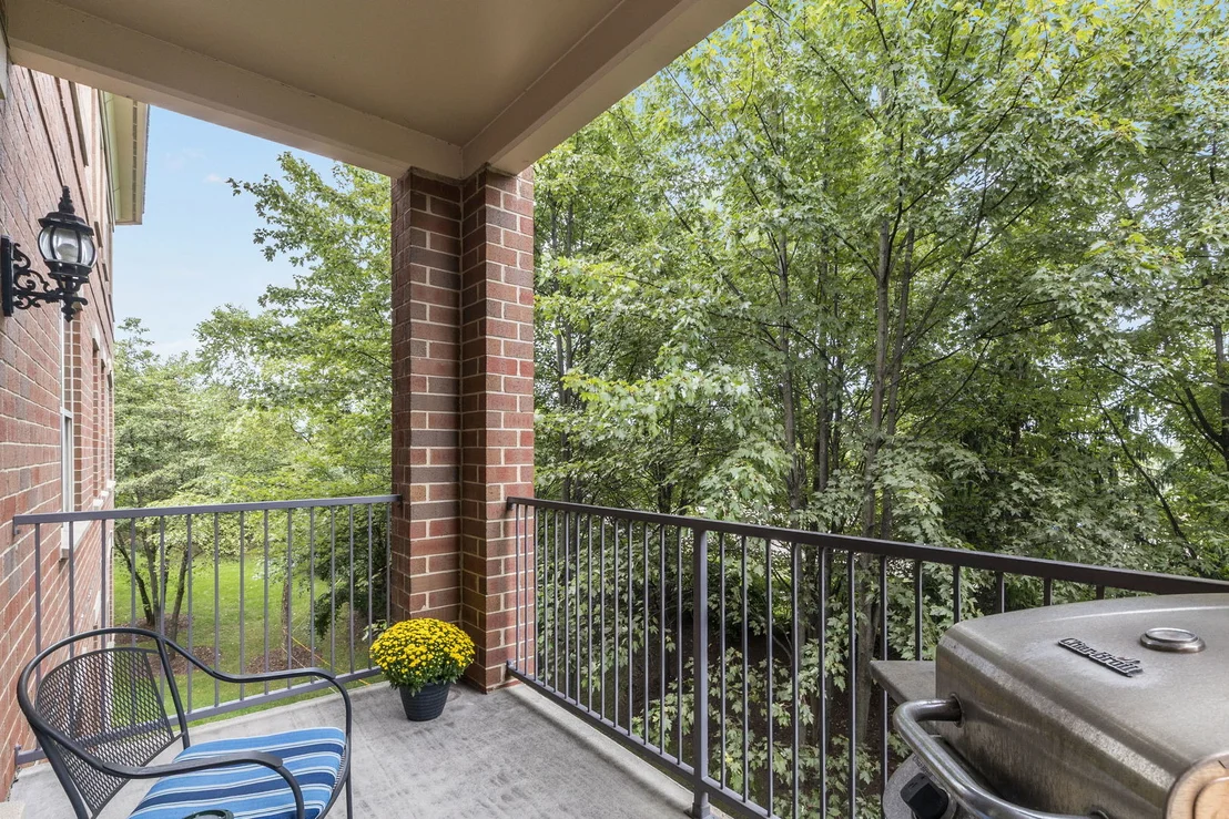 Photo of Unit 309 at 2700 Summit Drive