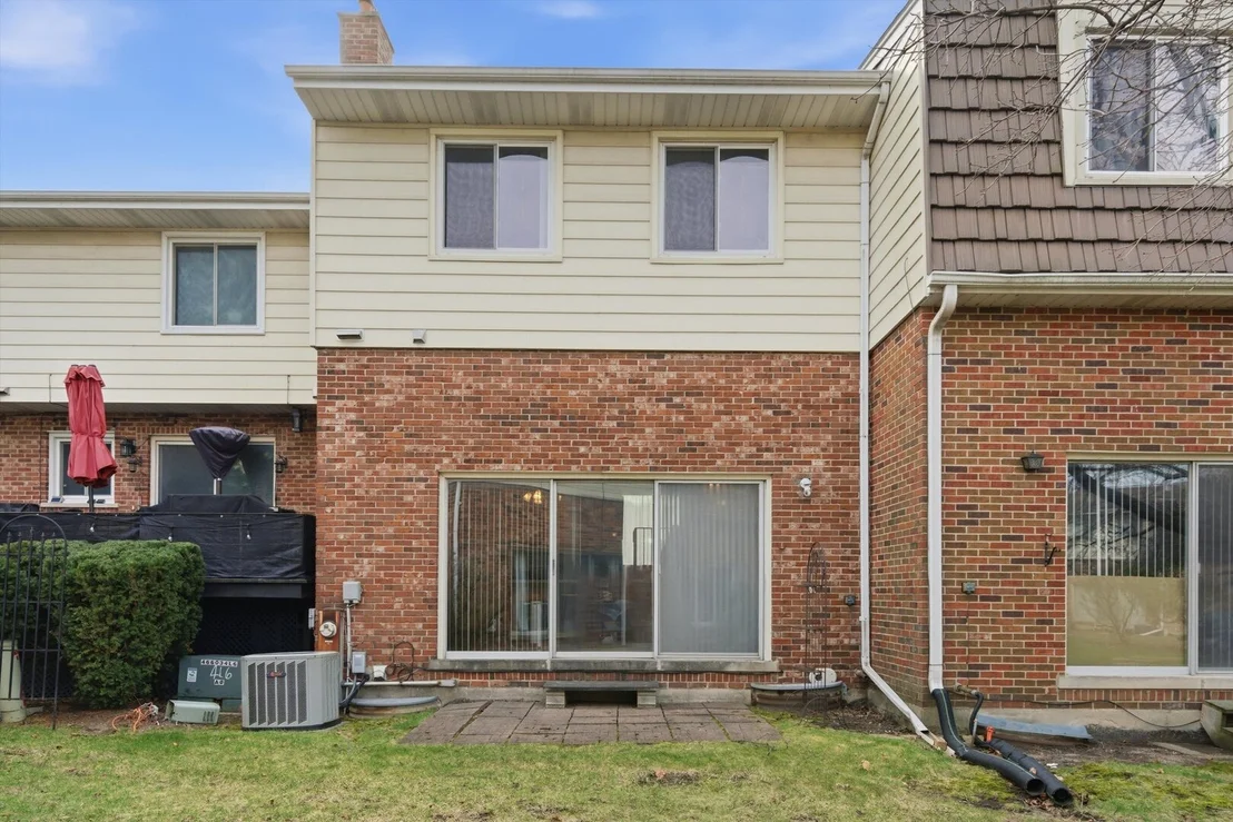 Photo of 8820 Plainfield Road