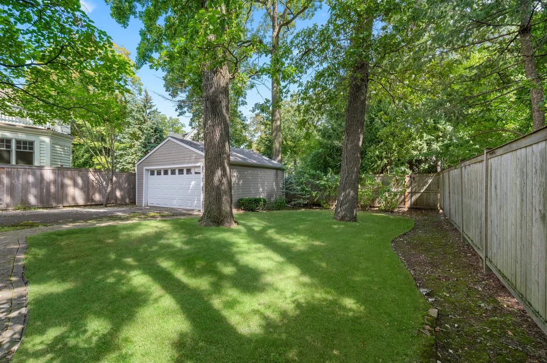 Photo of 841 Prospect Avenue