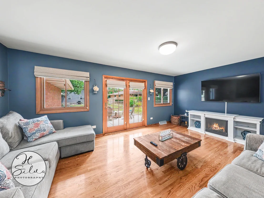 Photo of 4402 Sycamore Lane