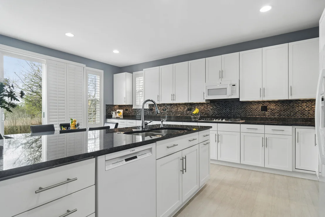 Photo of 2248 Avalon Drive