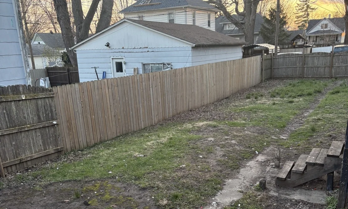 Photo of 337 N 6th Avenue