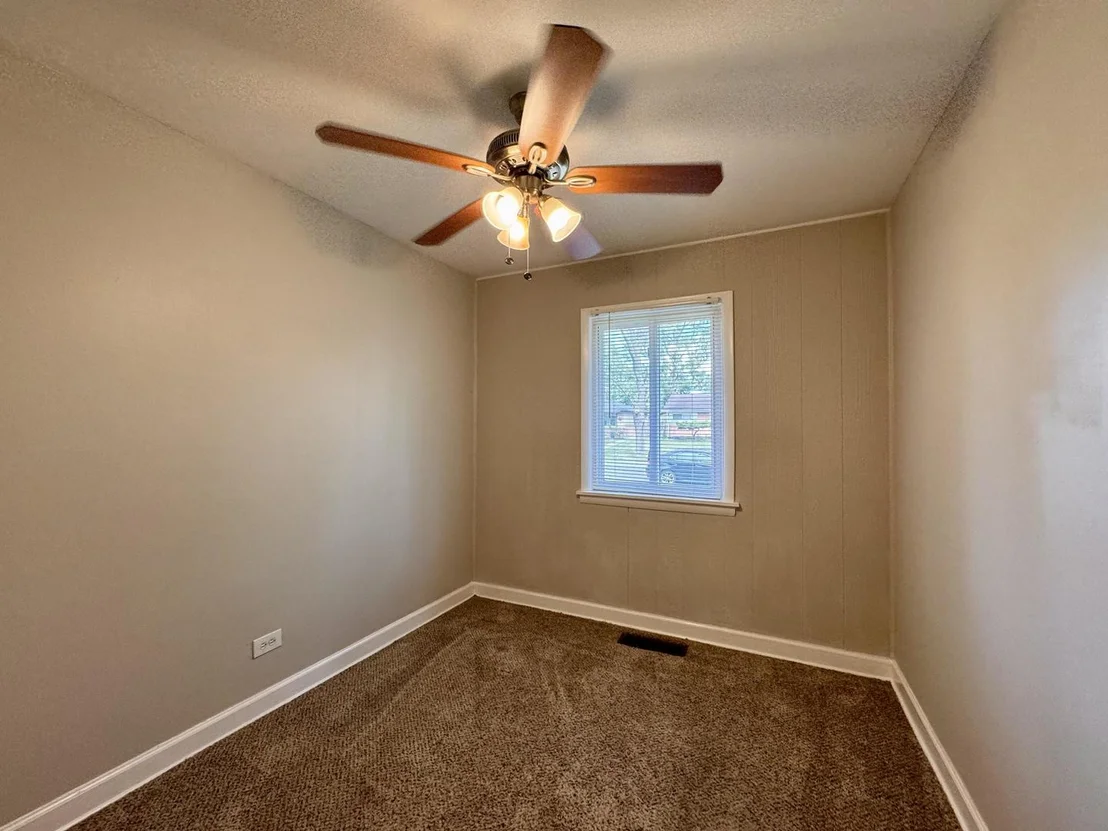 Photo of 17132 Walter Street
