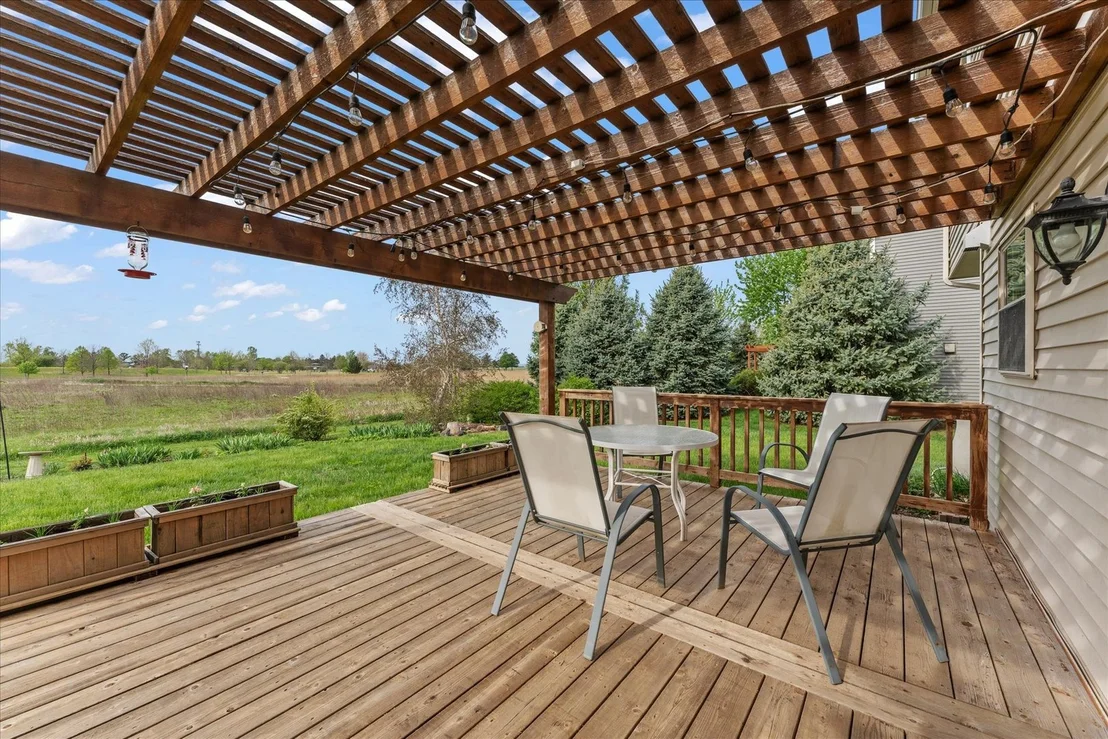Photo of 5101 Stonebridge Drive