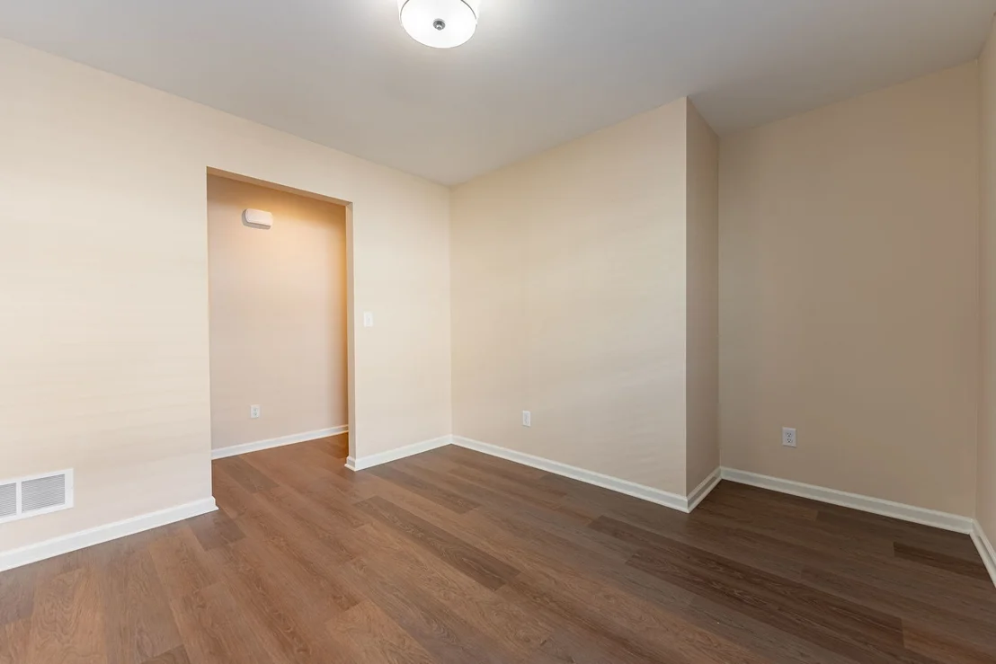 Photo of 566 Fuller Lane
