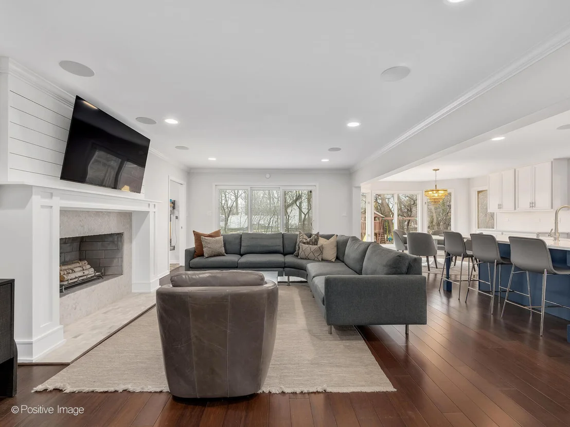 Photo of 734 Forest Glen Lane
