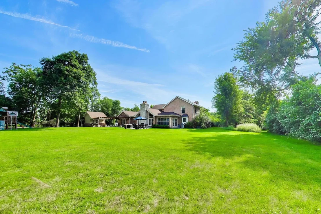 Photo of 2113 Middlefork Road