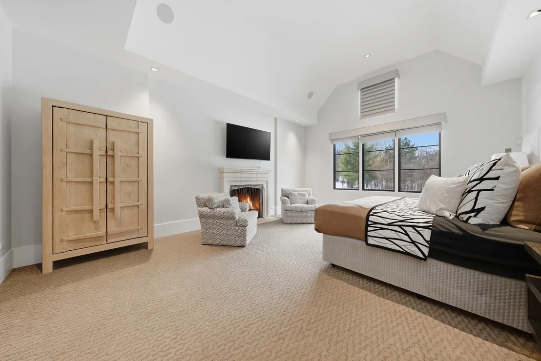 Photo of 201 Oakdene Drive