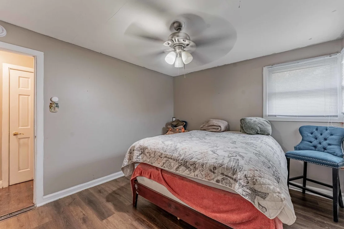 Photo of 355 Oswego Street