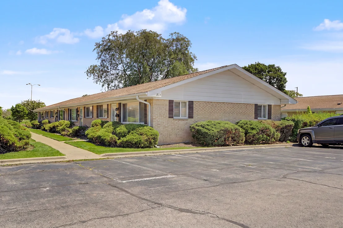 Photo of Unit A at 813 Valley Stream Drive