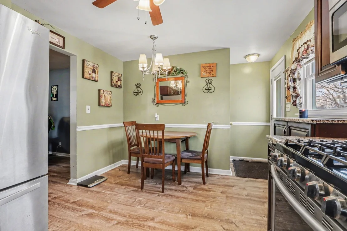 Photo of 900 Old Indian Trail