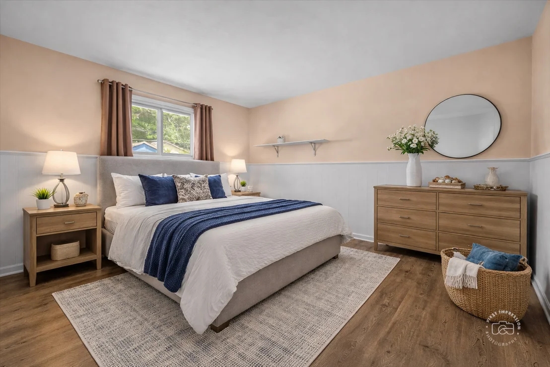 Photo of 220 Edgehill Drive