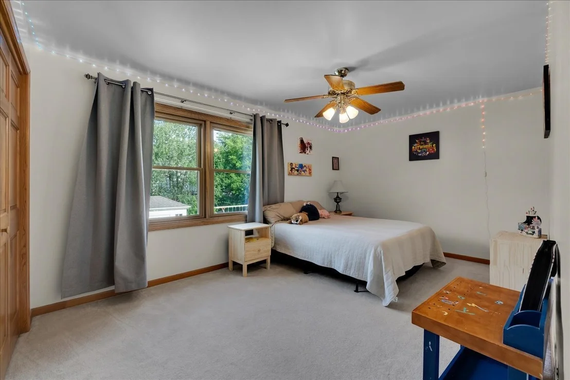 Photo of 236 Isleview Drive