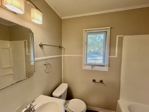 Photo of 101 Shabbona Drive