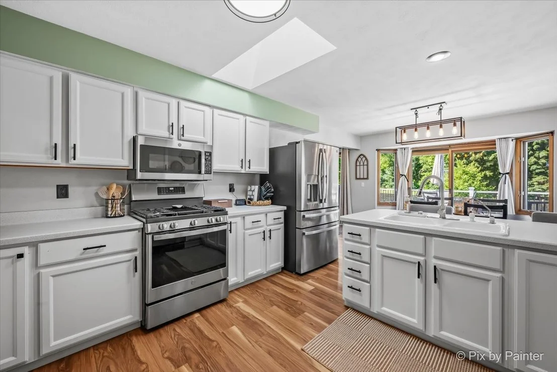 Photo of 7585 Derby Close