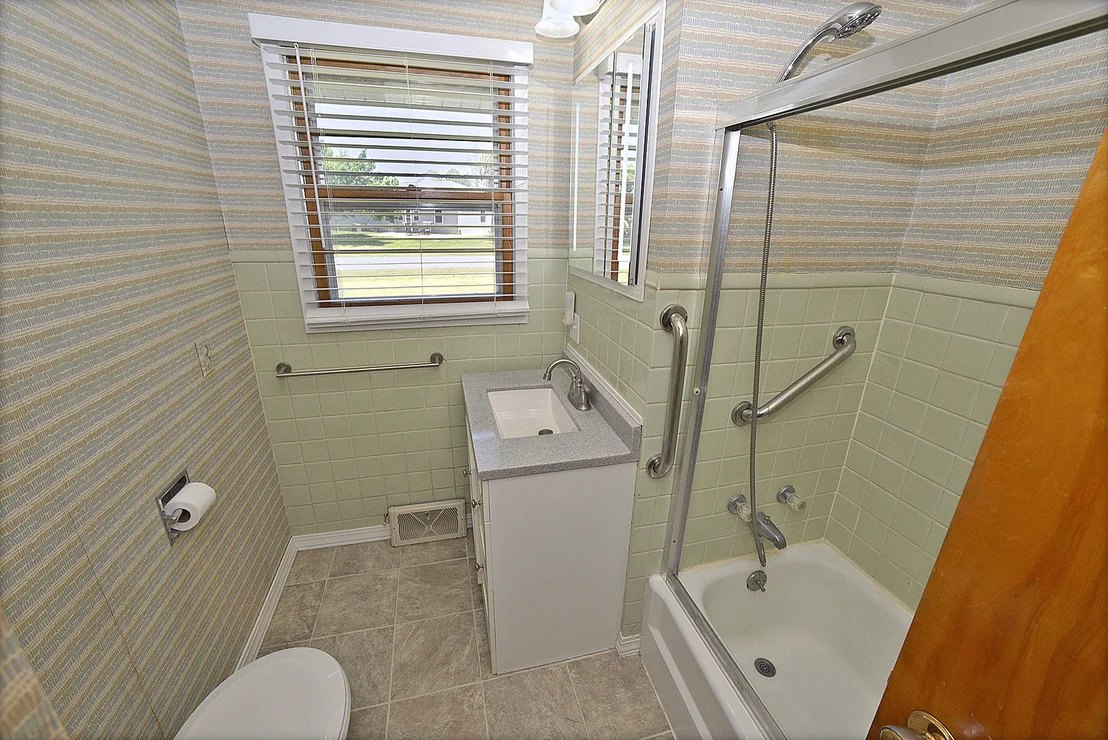 Photo of 1104 N 29th Road