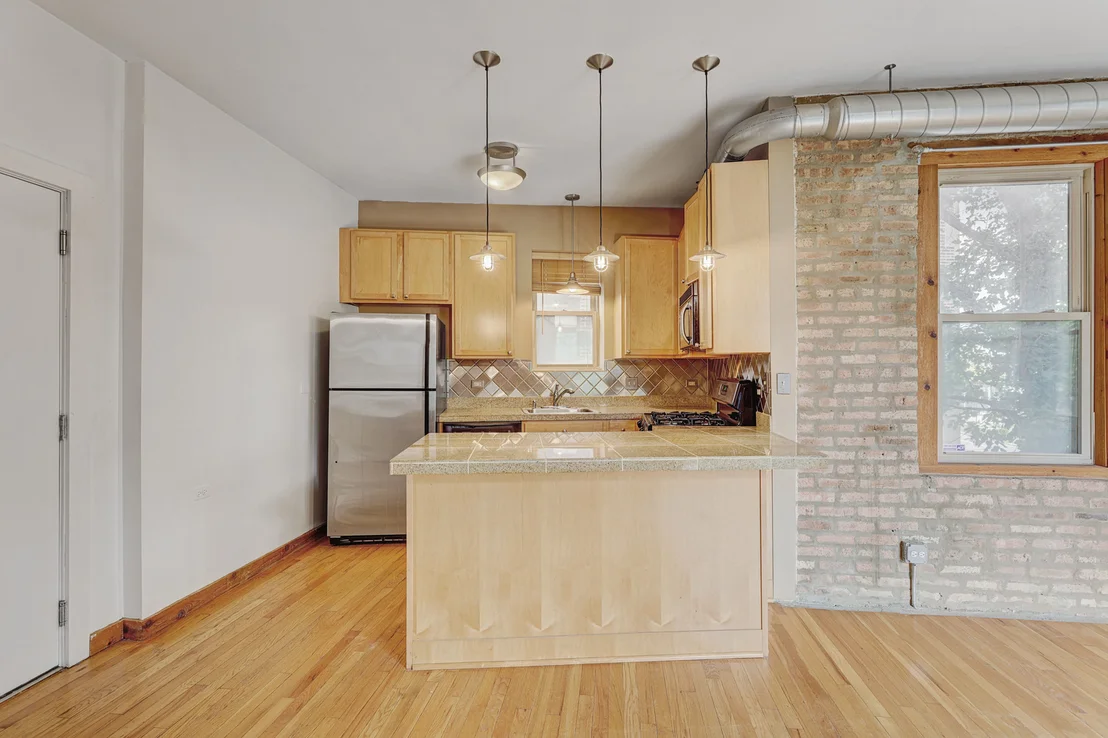 Photo of Unit 2 at 1663 W Pratt Boulevard