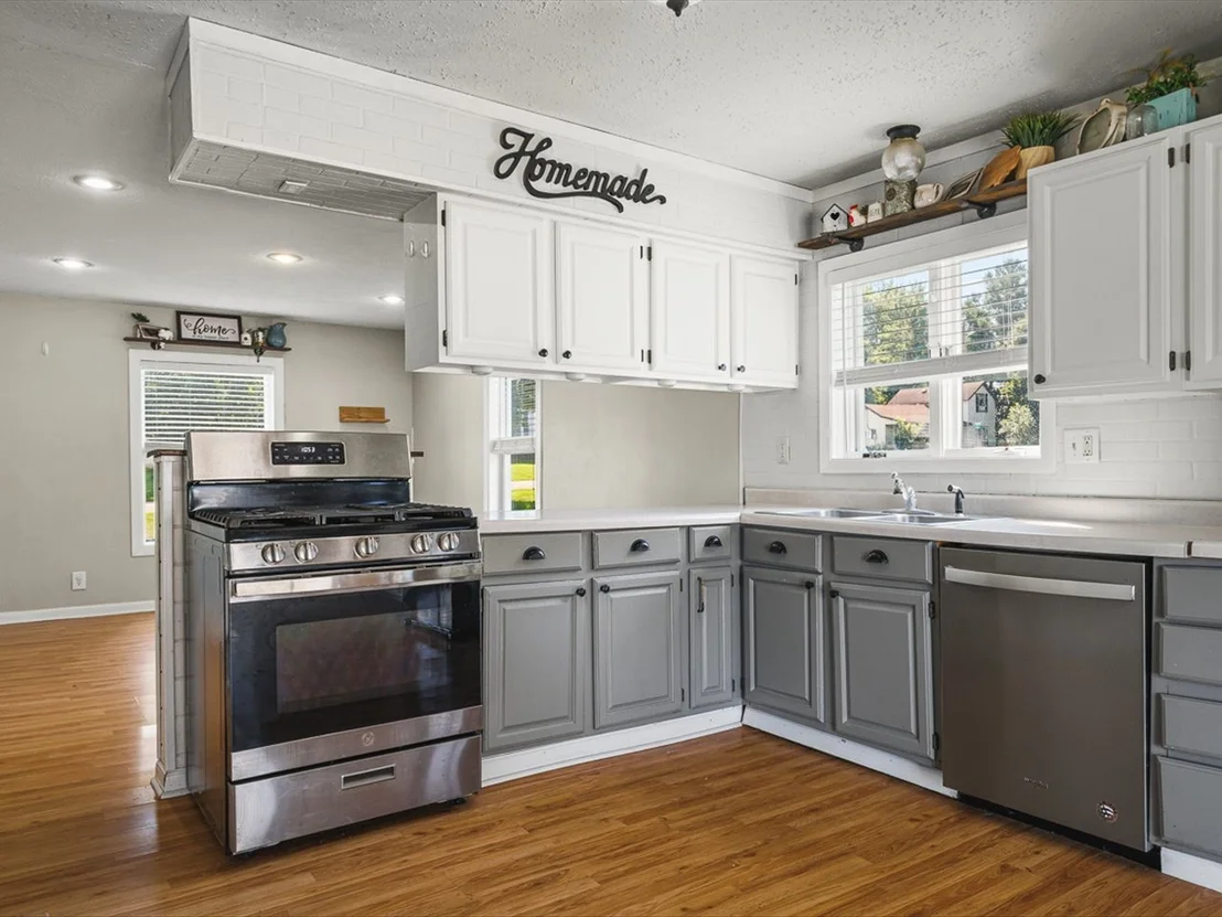 Photo of 312 N Stanton Street