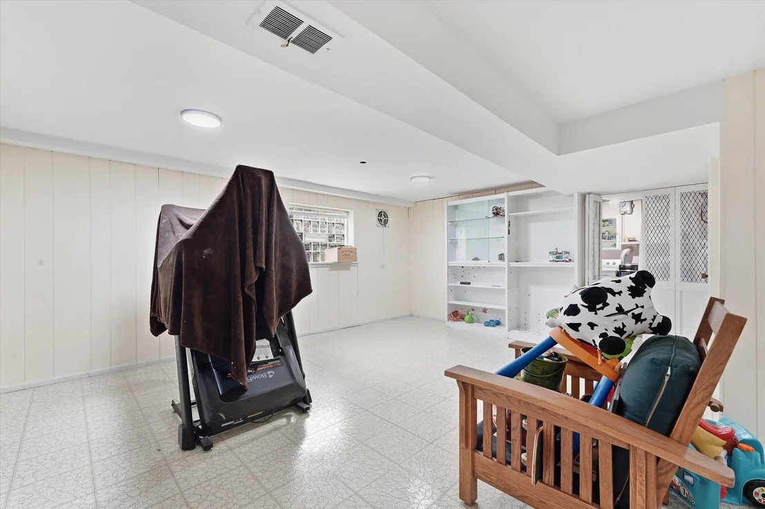 Photo of 574 W Millers Road