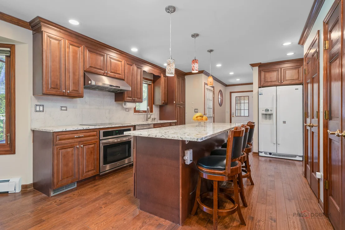 Photo of 807 Burris Avenue