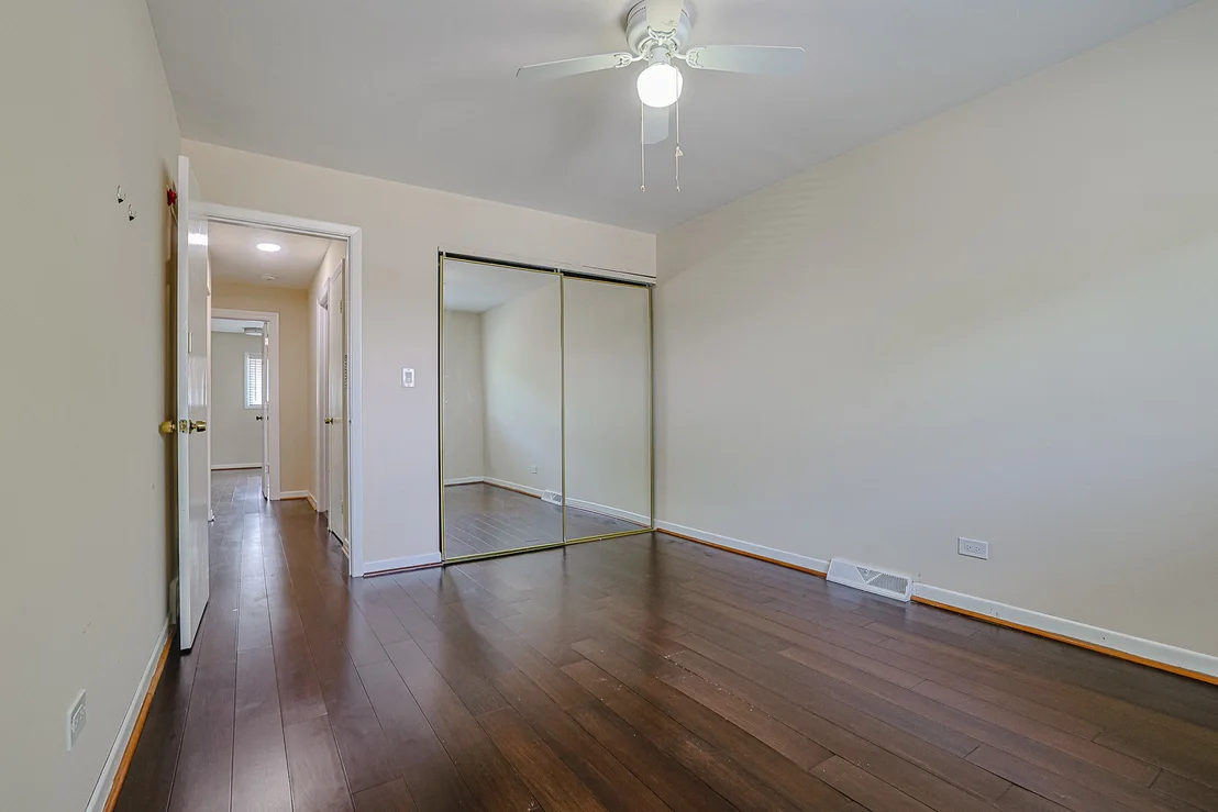 Photo of 9249 BARBERRY Lane