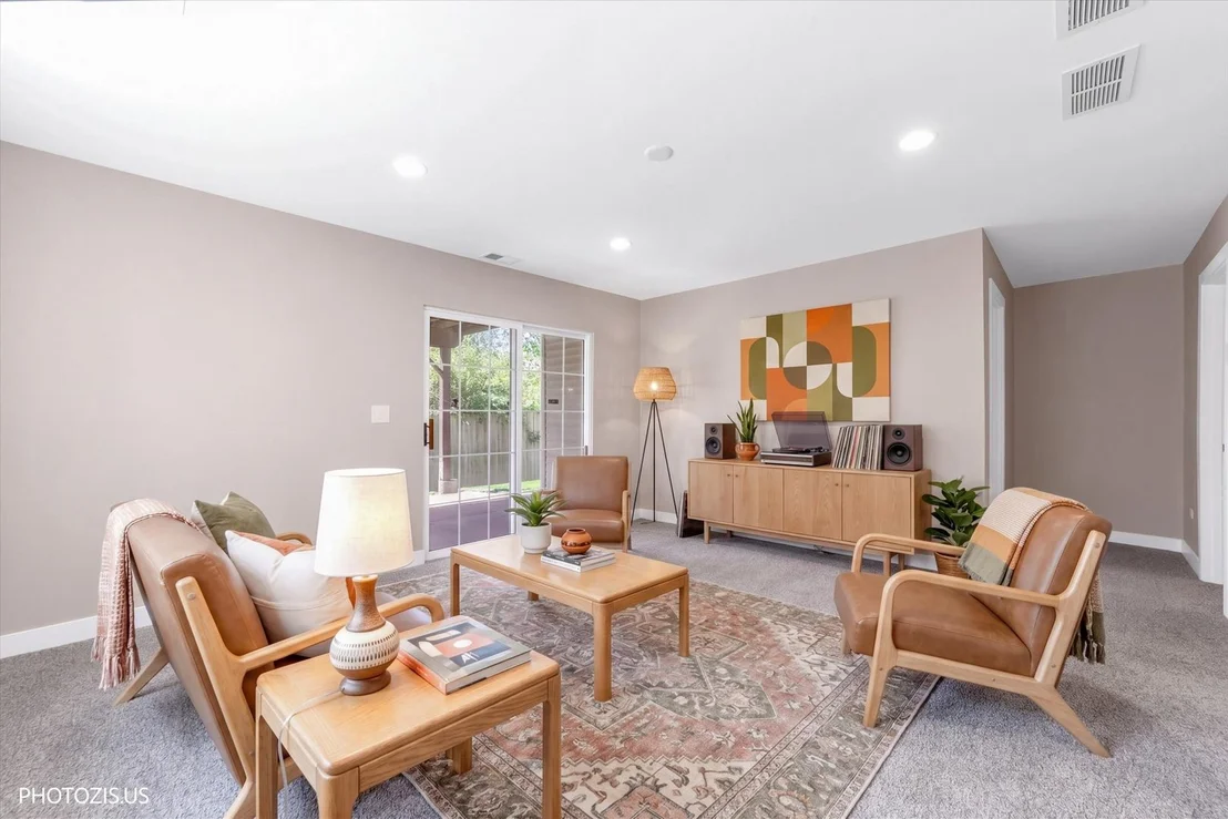 Photo of 1331 Acorn Drive