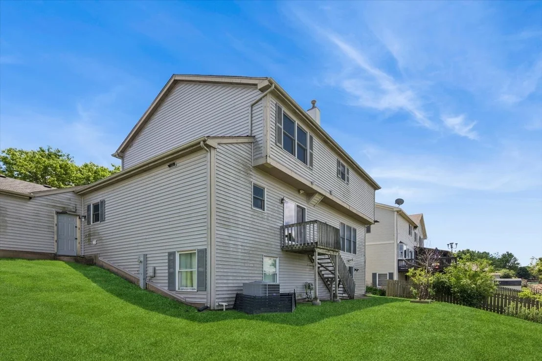 Photo of 490 Flora Drive