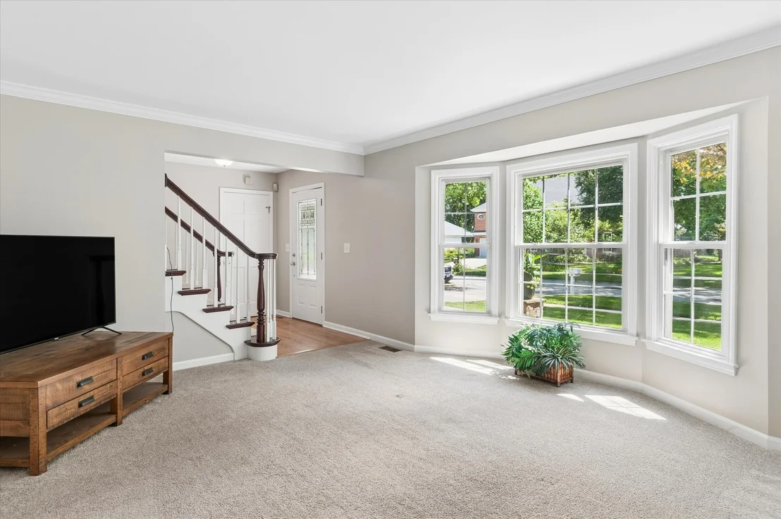 Photo of 1527 Abbotsford Drive