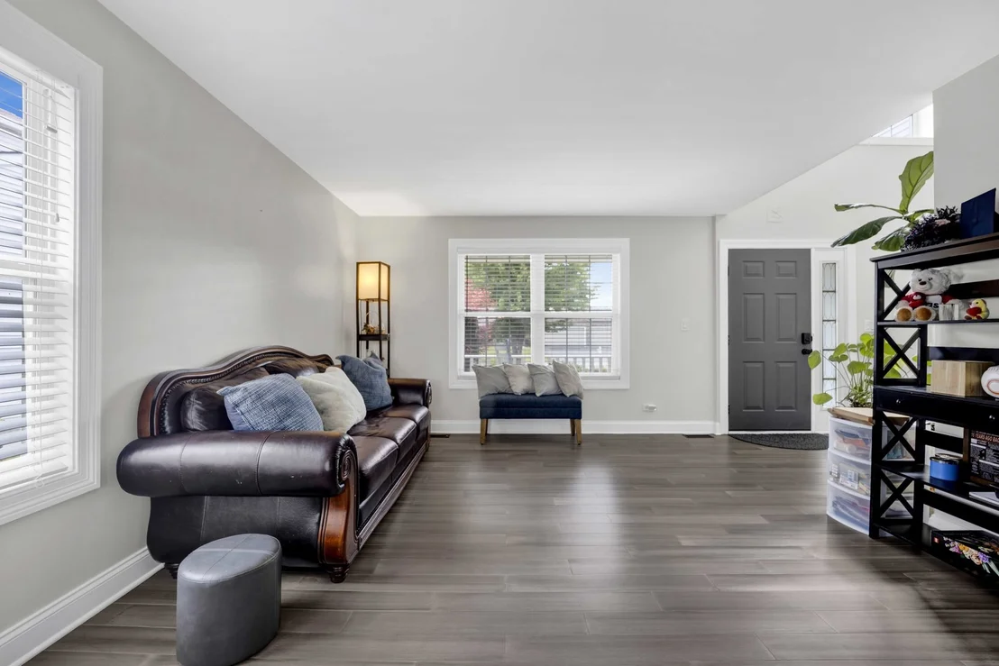 Photo of 6909 Twin Falls Drive