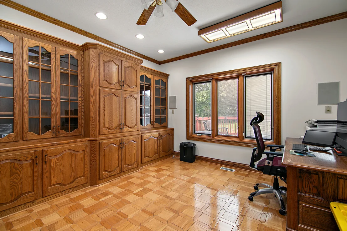 Photo of 284 Barrington Lane