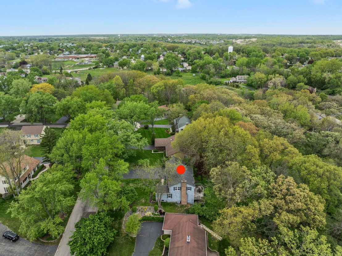 Photo of 635 Oakview Drive