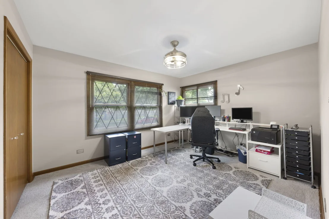 Photo of 403 W Harding Road