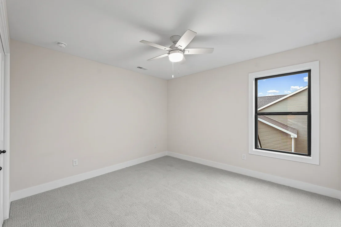 Photo of 407 Harpers Ferry