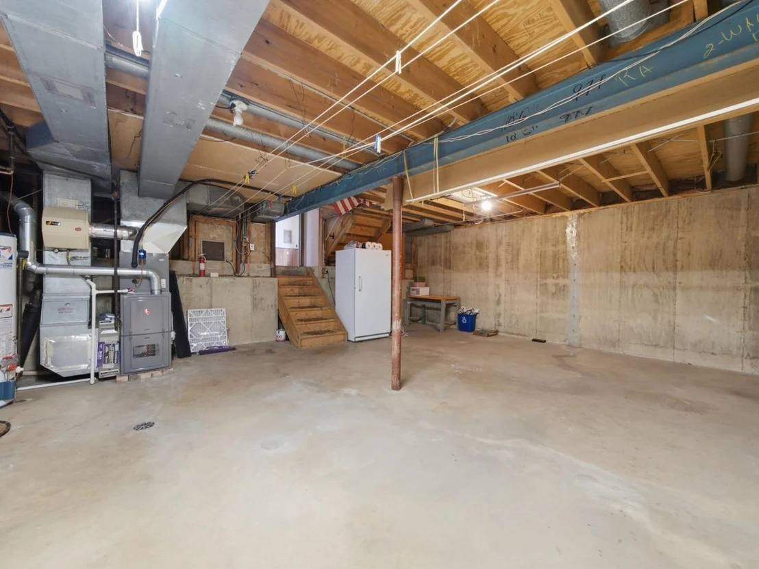 Photo of 519 Maple Lane