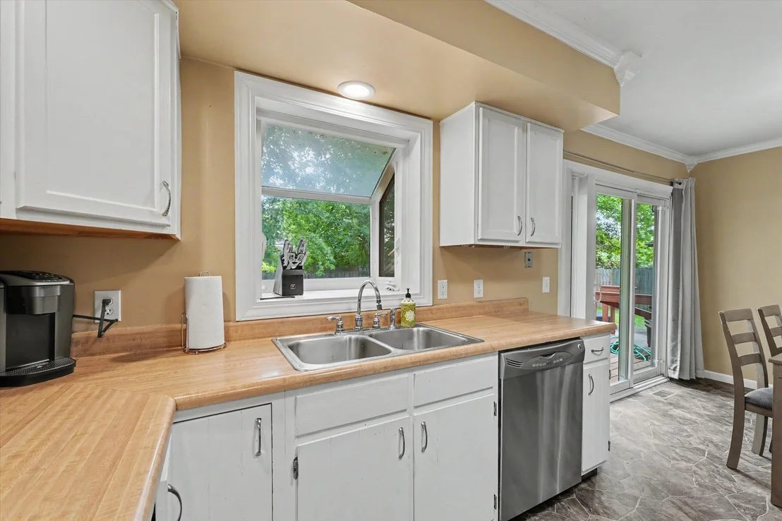 Photo of 2406 Jordan Drive
