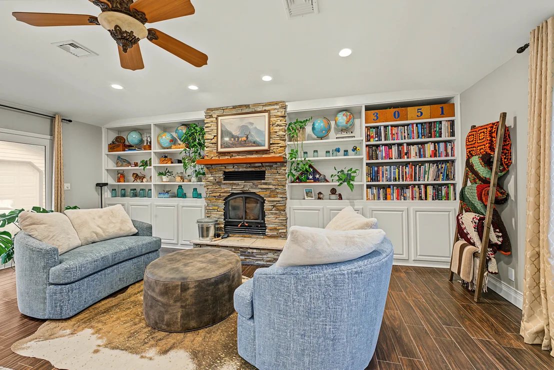 Photo of 19W076 18th Place