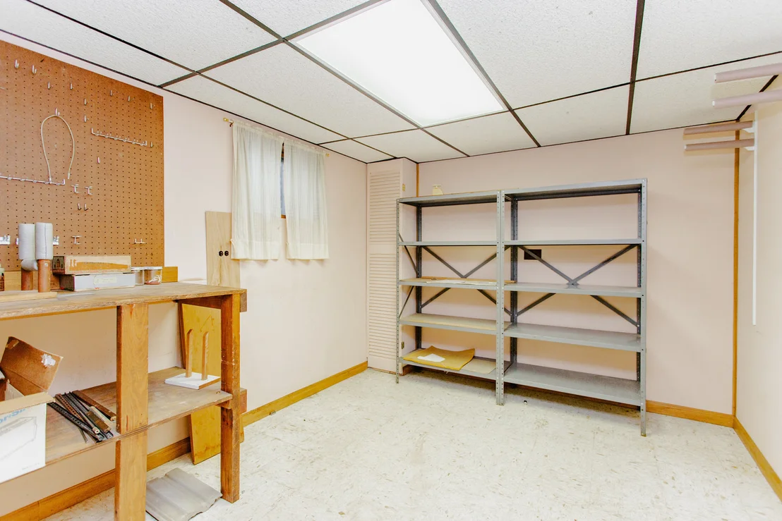 Photo of 255 W Walnut Avenue