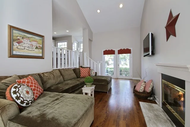 Photo of 350 Oak Circle