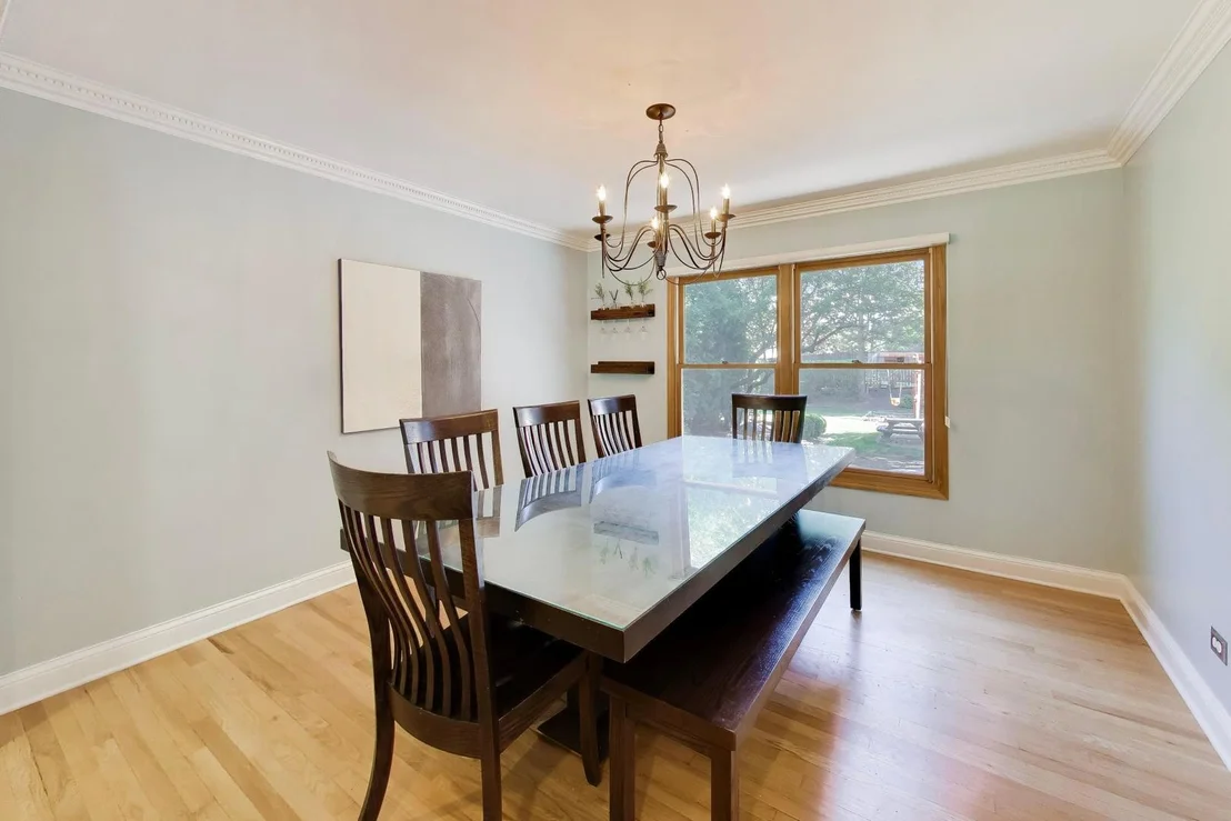 Photo of 1310 W Hampton Place